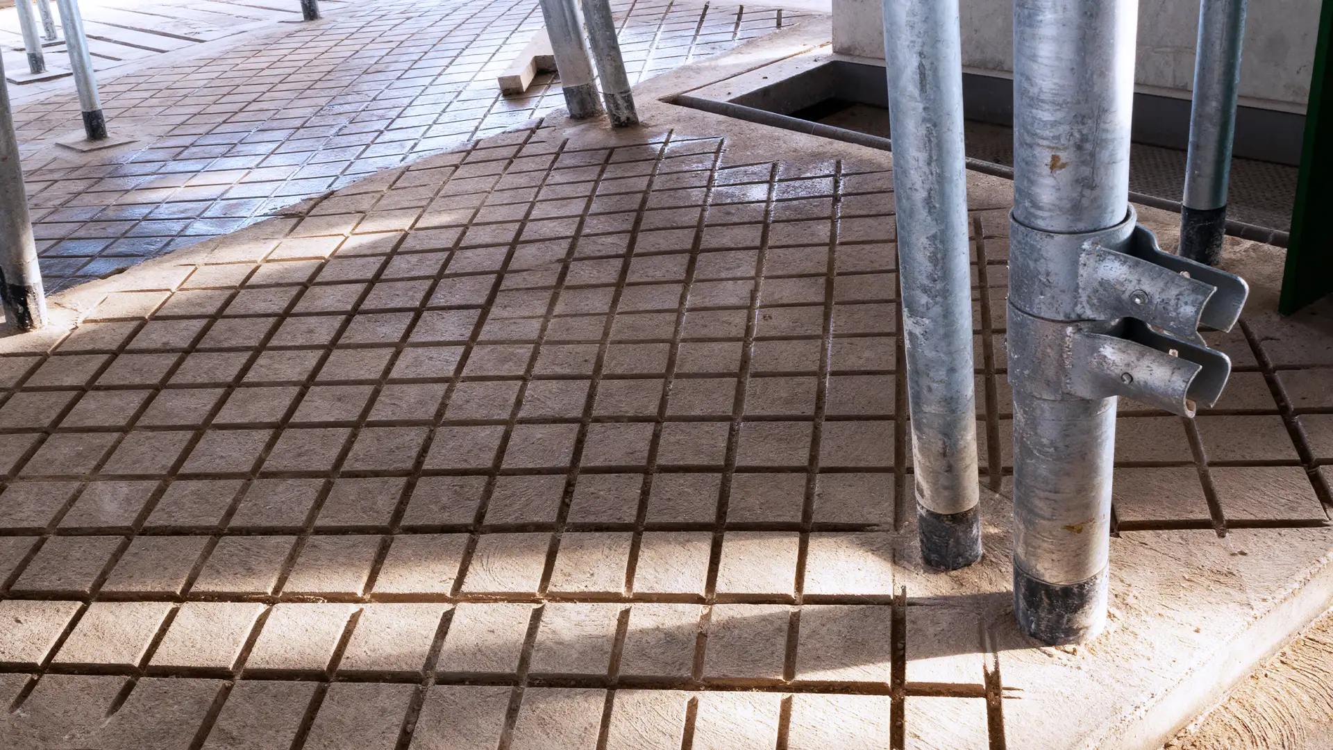 Diamant Vrt Servis - Reference - Protiskluzové drážky pro krávy